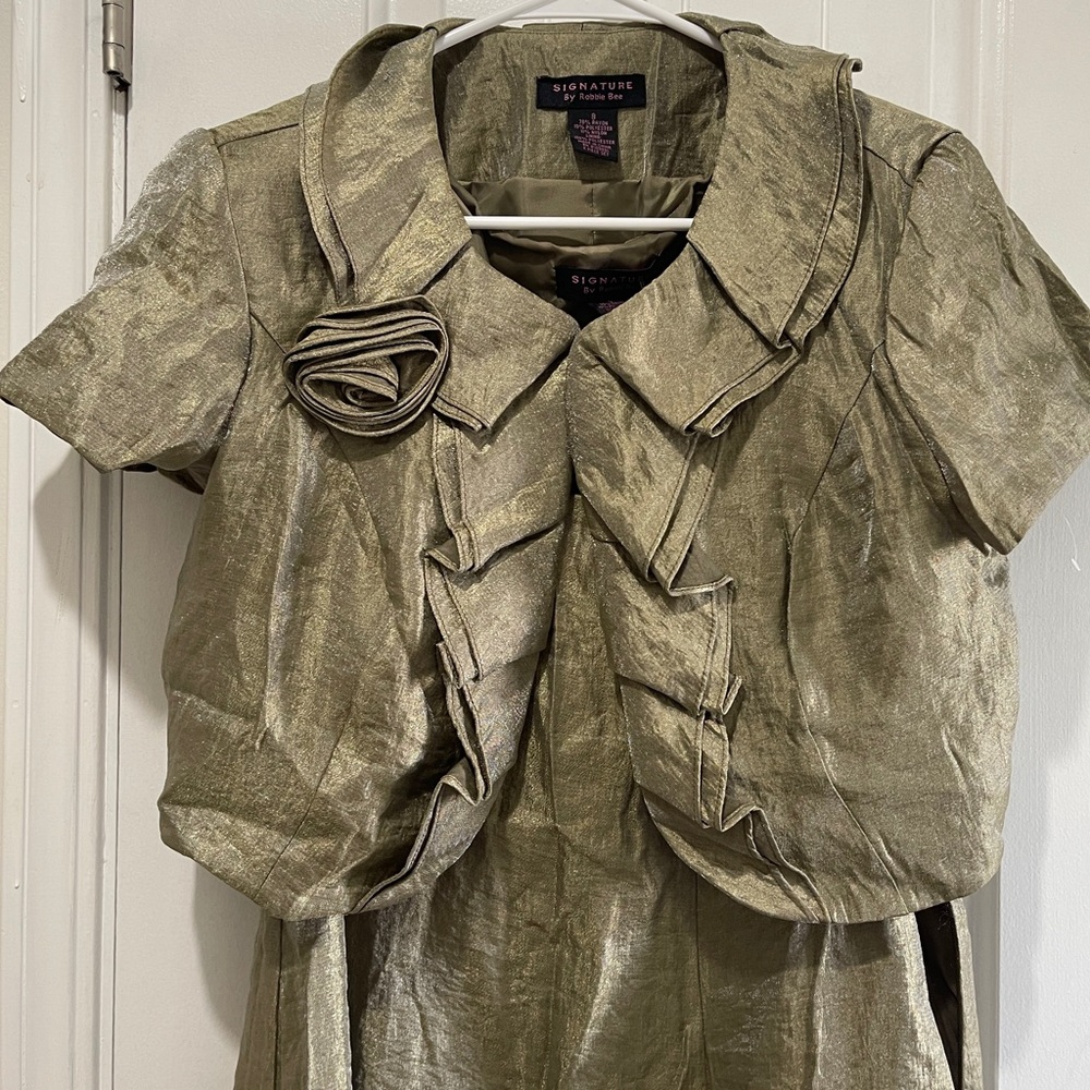 NWT Sage Green two piece bridesmaids dress. Strapless dress & blazer wrap w rose - Picture 11 of 12